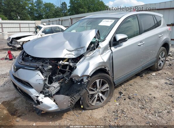 JTMWFREV8JJ188134 2018 TOYOTA LE Silver Вид спереду