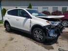2018 Toyota Rav4 Le Белый vin: JTMZFREV8JD130150