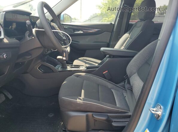 KL79MPSPXSB010795 2025 CHEVROLET TRAILBLAZER Blue Front interior view