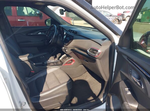 KL79MTSL5MB018022 2021 CHEVROLET TRAILBLAZER White Front interior view