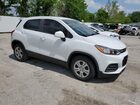 2018 Chevrolet Trax Ls White vin: KL7CJKSB5JB527555