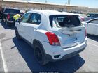 2018 Chevrolet Trax Ls Белый vin: KL7CJKSBXJB723376