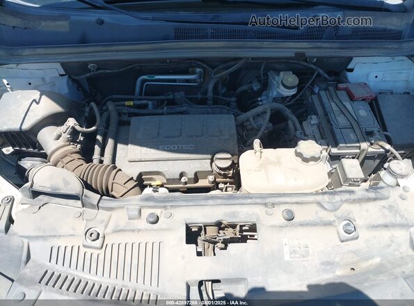 KL7CJKSBXJB723376 2018 CHEVROLET TRAX Белый Вид сзади