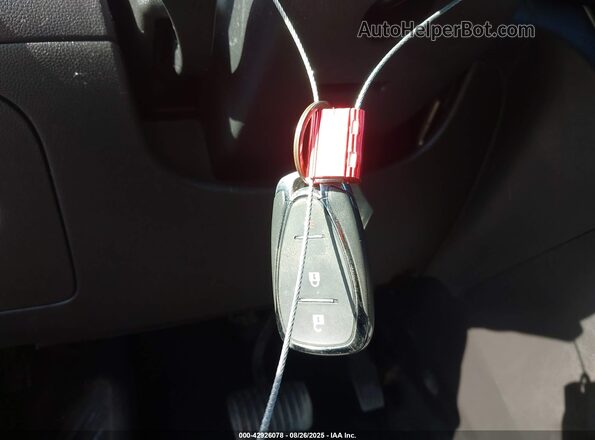 KL7CJLSB2LB353338 2020 CHEVROLET TRAX Purple Dashboard view