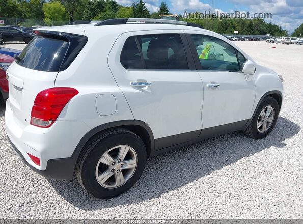 KL7CJLSB5JB689532 2018 CHEVROLET TRAX White უკანა მარჯვენა