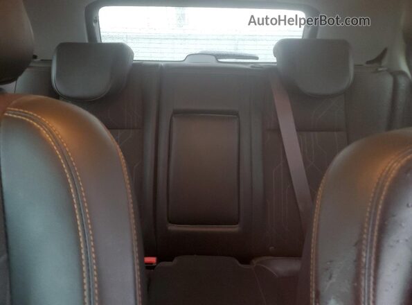 KL7CJLSB6JB719010 2018 CHEVROLET TRAX Gray Vista de los asientos traseros