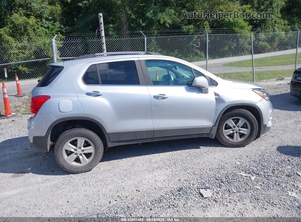 KL7CJPSB0JB707815 2018 CHEVROLET TRAX Silver Панорамний вид салону 360°
