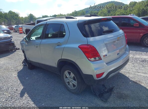 KL7CJPSB0JB707815 2018 CHEVROLET TRAX Silver Задня ліва чверть