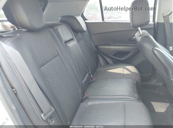 KL7CJPSB8MB344569 2021 CHEVROLET TRAX Silver Вид наклейки з VIN-кодом