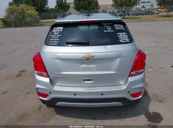 KL7CJPSB8MB344569 2021 CHEVROLET TRAX Silver 