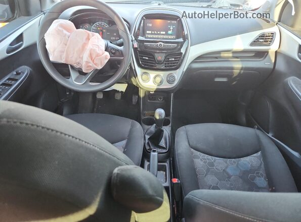 KL8CC6SA7JC470483 2018 CHEVROLET SPARK White წინა პანელის ხედი