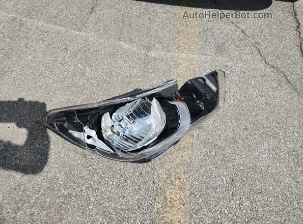KL8CD6SAXJC419914 2018 CHEVROLET SPARK White ძრავის განყოფილების ხედი