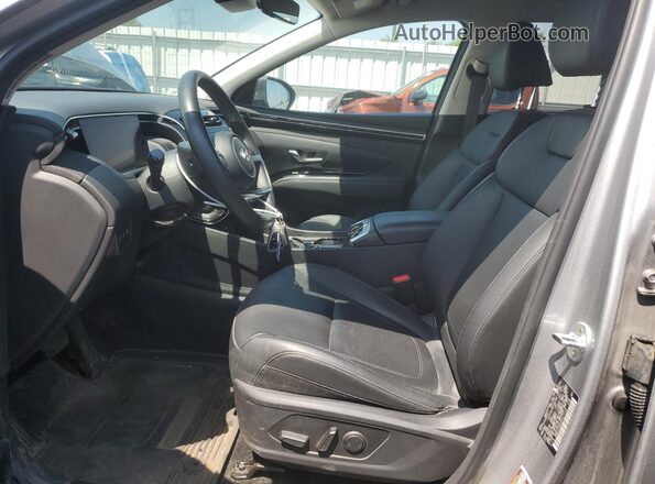 KM8JFCAE4PU177115 2023 HYUNDAI TUCSON Silver Widok wnętrza z przodu