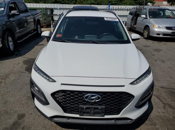 KM8K2CAA9JU071229 2018 HYUNDAI KONA White Դիմացի տեսք