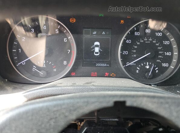 KMHD84LF2JU620873 2018 HYUNDAI ELANTRA Black Вид щитка приладів