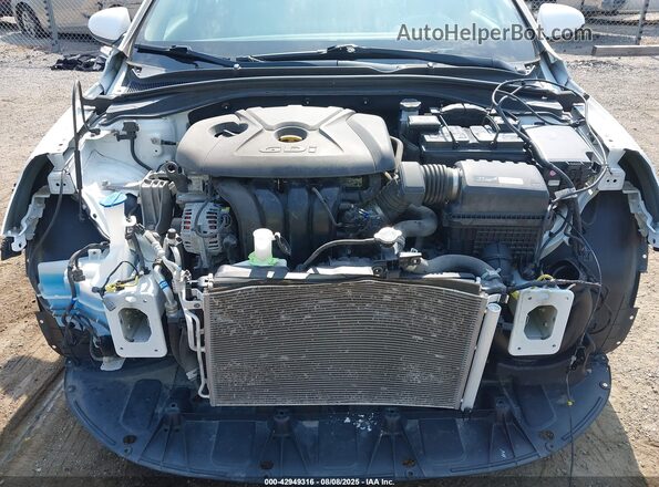 KMHH35LE5JU009796 2018 HYUNDAI ELANTRA GT Белый Вид спереди