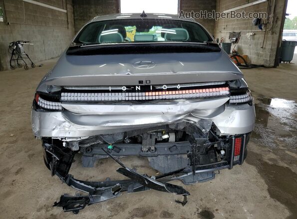KMHM34AC5PA045637 2023 HYUNDAI IONIQ Серебряный Вид сзади