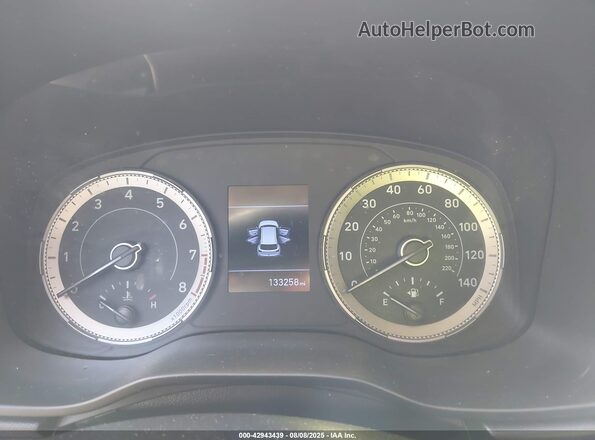 KMHRB8A32LU044891 2020 HYUNDAI VENUE Silver Rear seats view