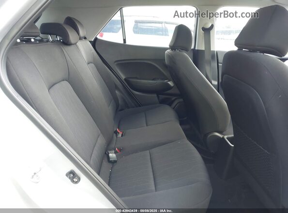 KMHRB8A32LU044891 2020 HYUNDAI VENUE Silver VIN sticker view