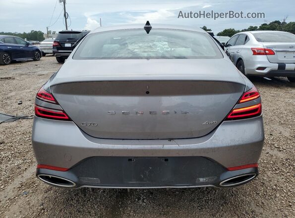 KMTG34SC9RU143105 2024 GENESIS G70 Серебряный Вид сзади