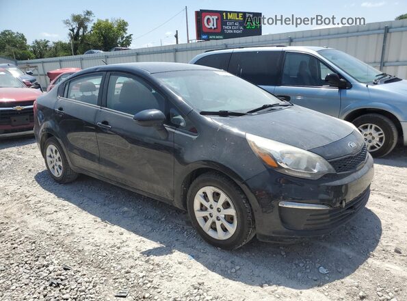 KNADM4A31H6005574 2017 KIA RIO Черный Передняя правая четверть