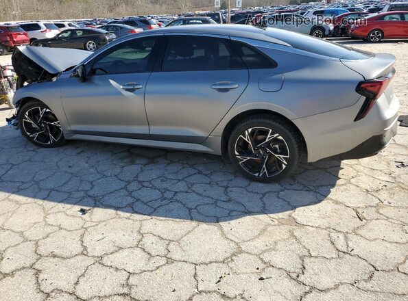 KNAG64J72S5284783 2025 KIA K5 Gray Tył lewy