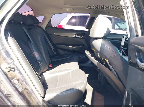 KNALC4J16L5231007 2020 KIA CADENZA Dark Blue Widok naklejki z numerem VIN