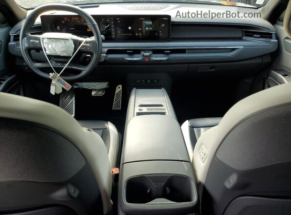 KNDAEFS5XR6020316 2024 KIA EV9 Черный Вид панели приборов