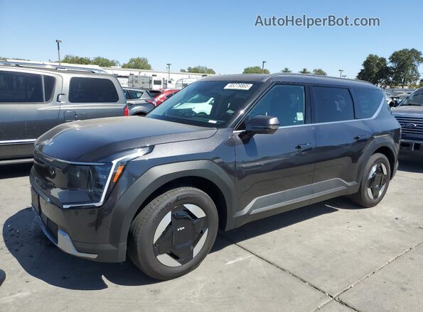 KNDAFFS54R6038145 2024 KIA EV9 Charcoal Przód lewy