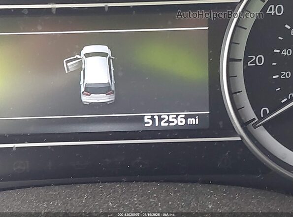 KNDCD3LD9K5236668 2019 KIA NIRO PLUG-IN HYBRID Silver Widok wnętrza 360 stopni