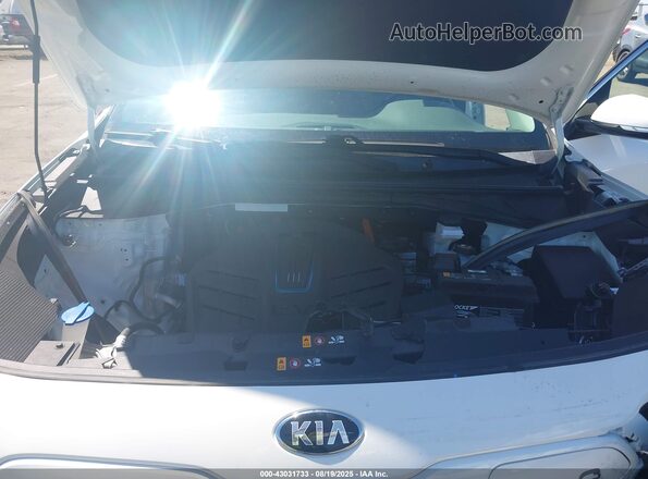 KNDCE3LG7L5080350 2020 KIA NIRO EV White Rear view
