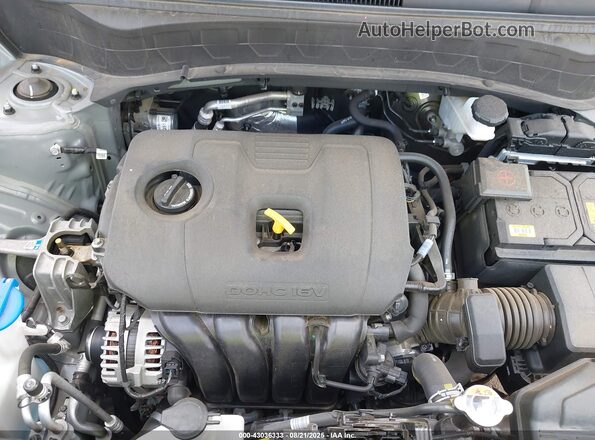 KNDEPCAA2R7575103 2024 KIA SELTOS Gray Widok z tyłu
