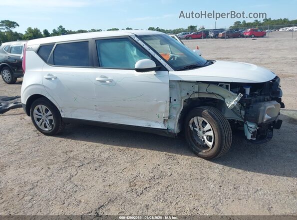 KNDJ23AU6M7143484 2021 KIA SOUL Белый Вид задней части салона
