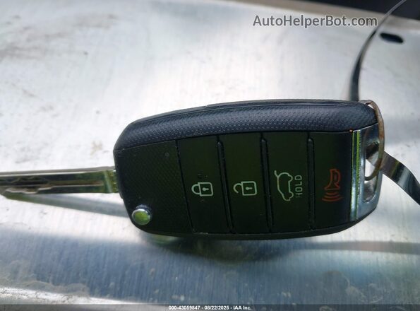 KNDPM3AC2J7341244 2018 KIA SPORTAGE Silver Widok deski rozdzielczej