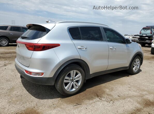 KNDPM3AC4J7354142 2018 KIA SPORTAGE Серый Задняя правая четверть