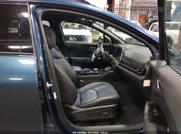 KNDPZDAH1P7097520 2023 KIA SPORTAGE PLUG-IN HYBRID Синий Вид салона спереди