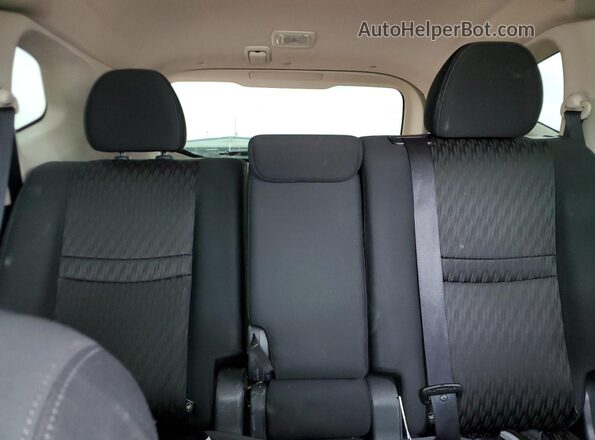 KNMAT2MV2JP509478 2018 NISSAN ROGUE Black Հետևի նստատեղերի տեսք