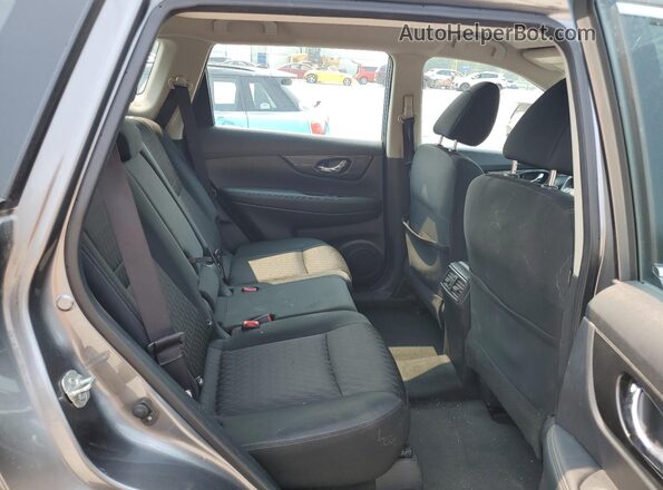 KNMAT2MV3JP519243 2018 NISSAN ROGUE Gray Widok wnętrza z tyłu