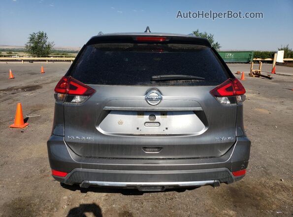KNMAT2MV5JP592680 2018 NISSAN ROGUE Gray უკანა ხედი