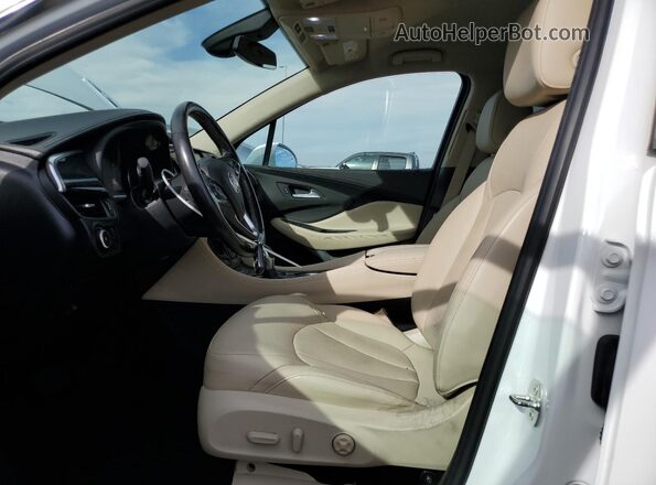 LRBFXESX9GD236421 2016 BUICK ENVISION White Вид салону спереду