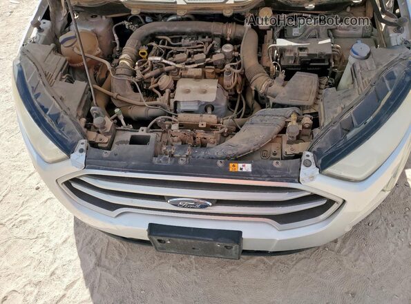 MAJ3P1TE5JC199767 2018 FORD ECOSPORT Silver Rear interior view
