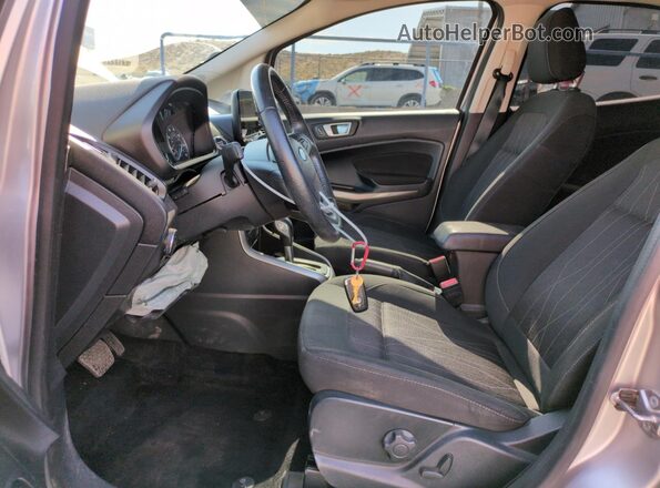 MAJ3P1TE8JC244751 2018 FORD ECOSPORT Silver Вид салону спереду