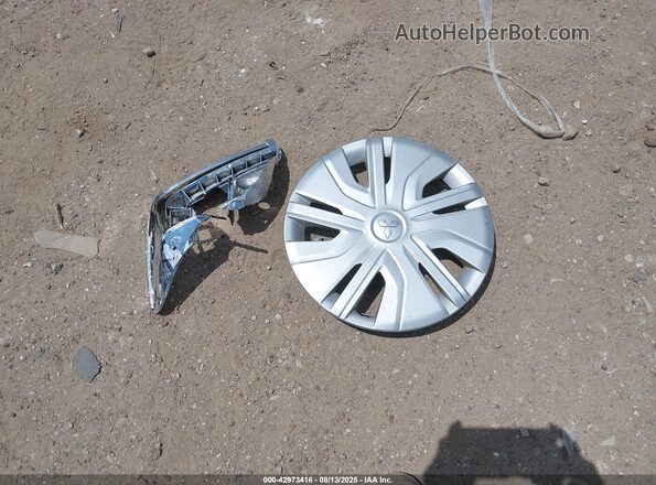 ML32AUHJ4RH030680 2024 MITSUBISHI MIRAGE Серебряный Вид панели приборов