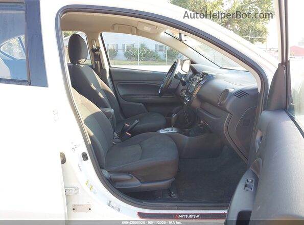 ML32F3FJ7JHF07477 2018 MITSUBISHI MIRAGE G4 White Front interior view