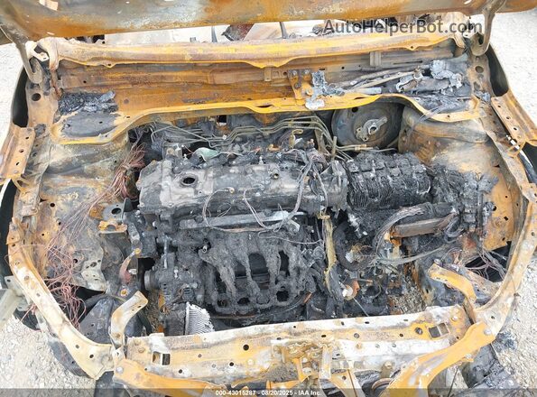NMTKHMBX4JR042770 2018 TOYOTA LE Red Vista trasera