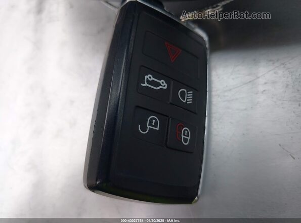 SADFK2FX3L1Z90441 2020 JAGUAR E-PACE Черный Вид панели приборов