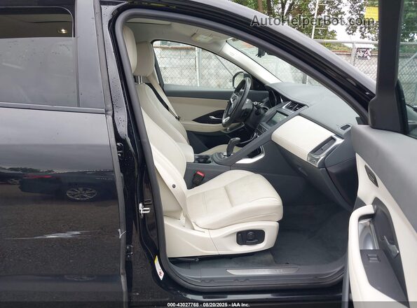SADFK2FX3L1Z90441 2020 JAGUAR E-PACE Черный Вид салона спереди