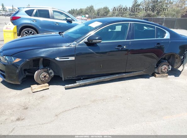 SAJAR4FX2KCP52856 2019 JAGUAR XF Черный 