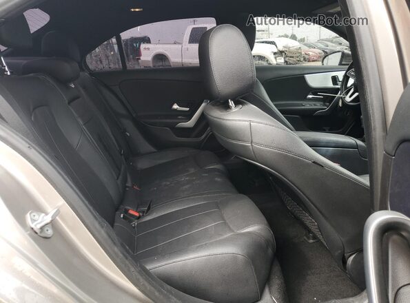 W1K3G4EB5LW044657 2020 MERCEDES-BENZ A Silver Vista de los asientos traseros