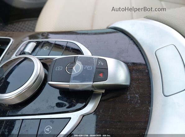 W1KWF8EB7MR644961 2021 MERCEDES-BENZ C-CLASS Dark Blue Вид панели приборов